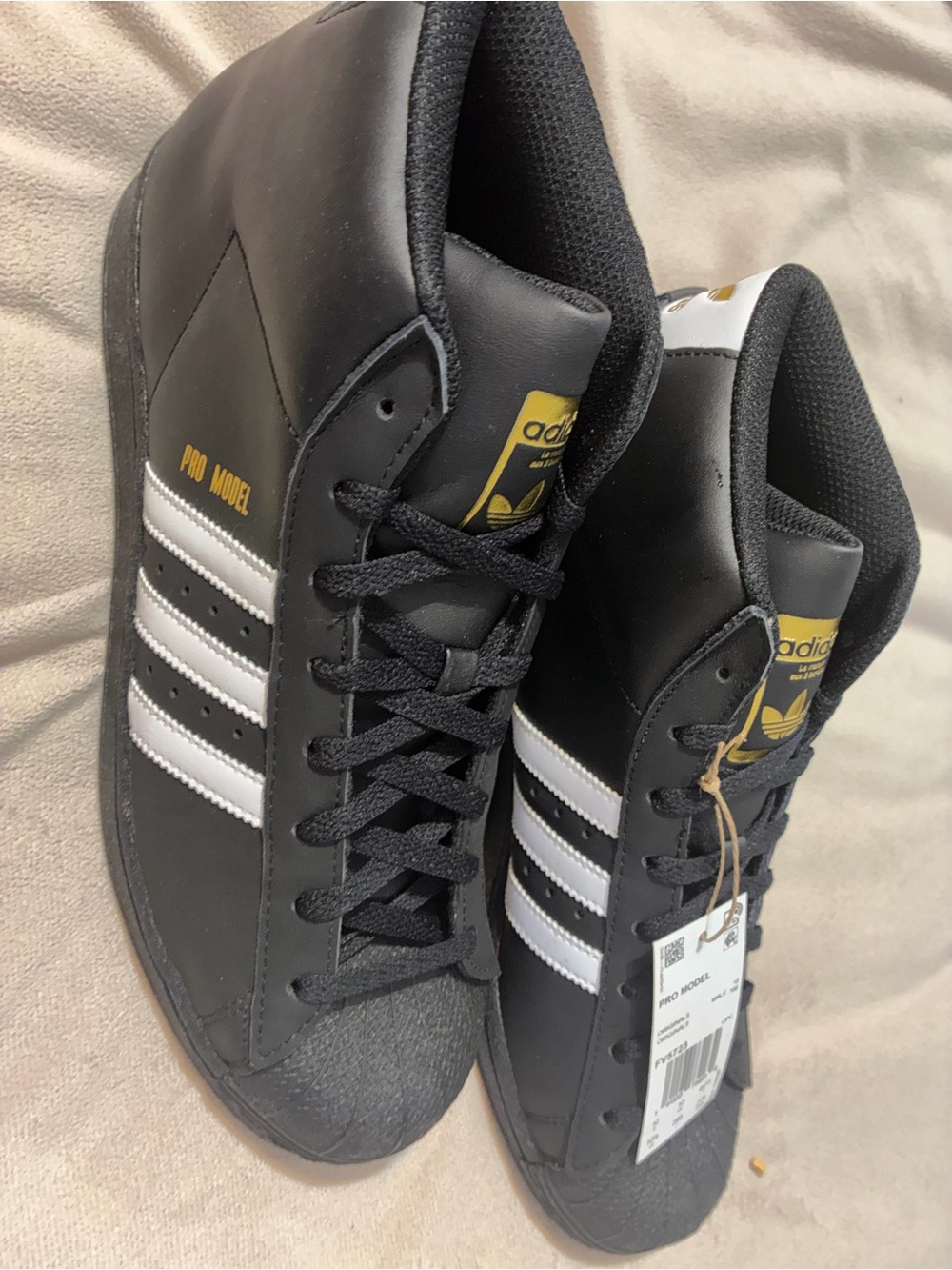 Adidas Men’s  Black & White Pro Model Sneakers with Gold Logo - Picture 3 of 7